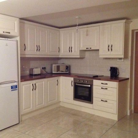 3 Bedroom Newly Furnished Cork City Екстериор снимка